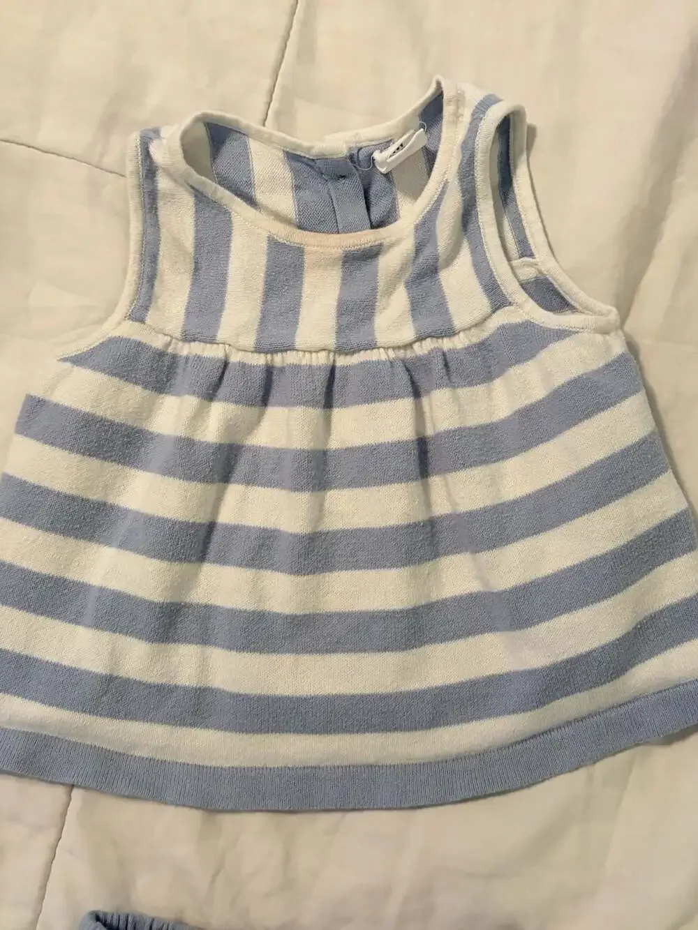 GAP baby piece